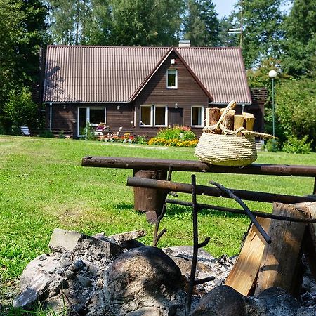 Гостевой дом Poilsio Baze Латезерис Экстерьер фото